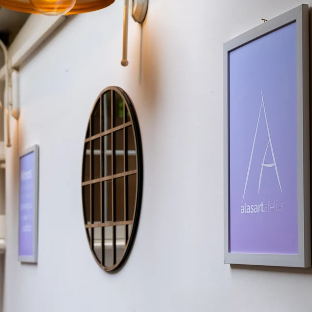 Round Grid Wall Mirror for Home Décor | Modern Wooden Frame Mirror