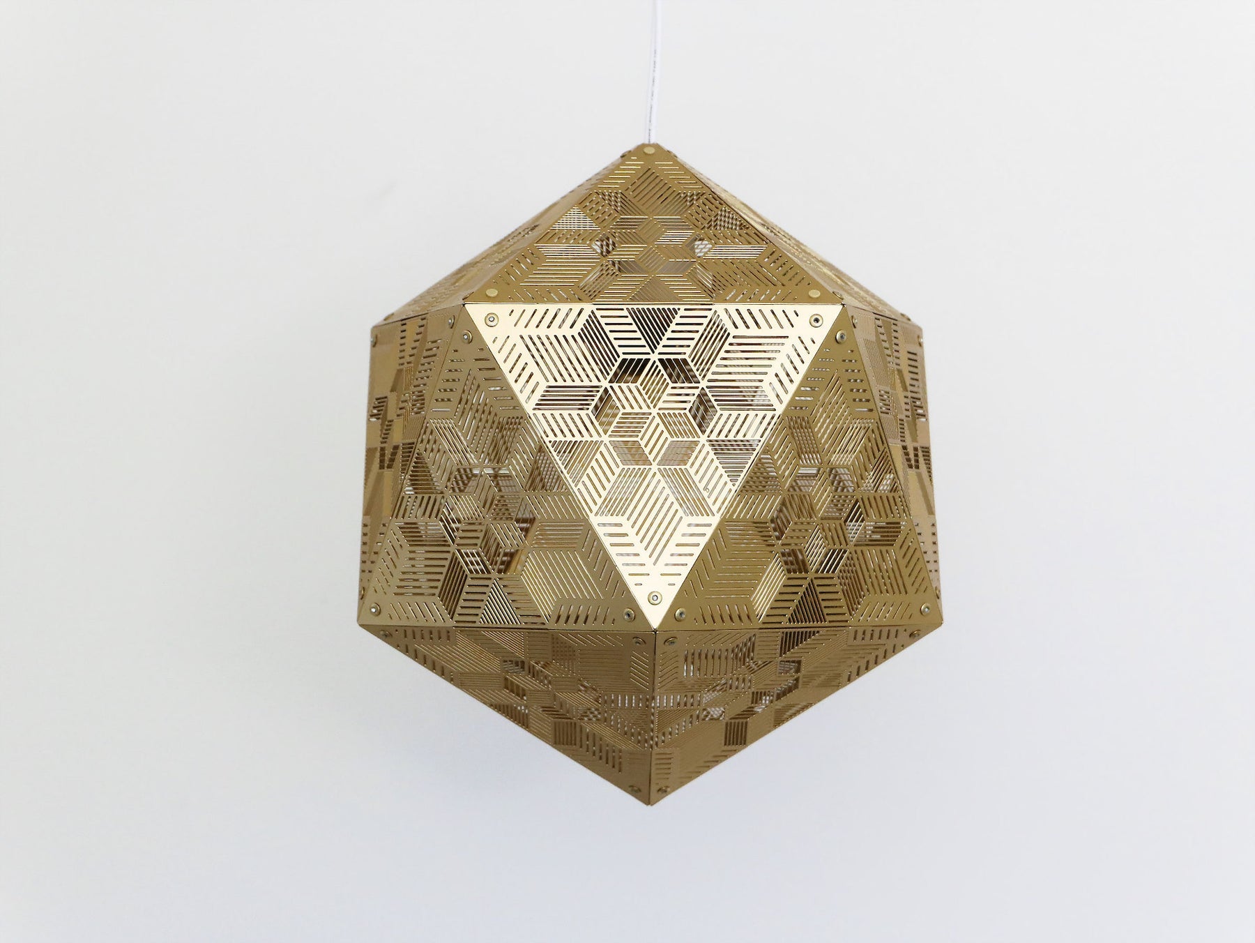 decorative-shadow-pattern-ceiling-lamp