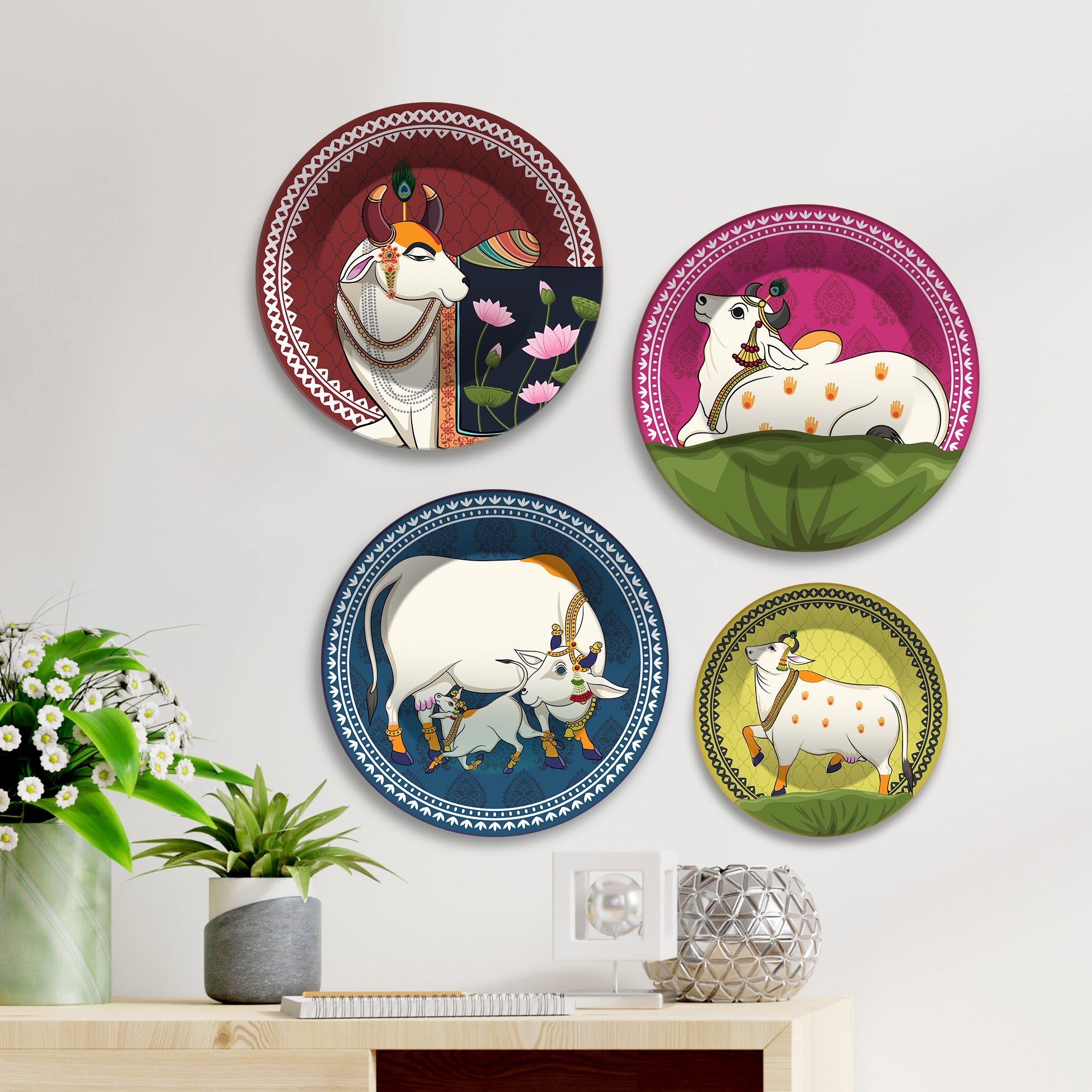 Hindu Sacred Cow Folk Art Premium Wall Plates Painting Set of Four