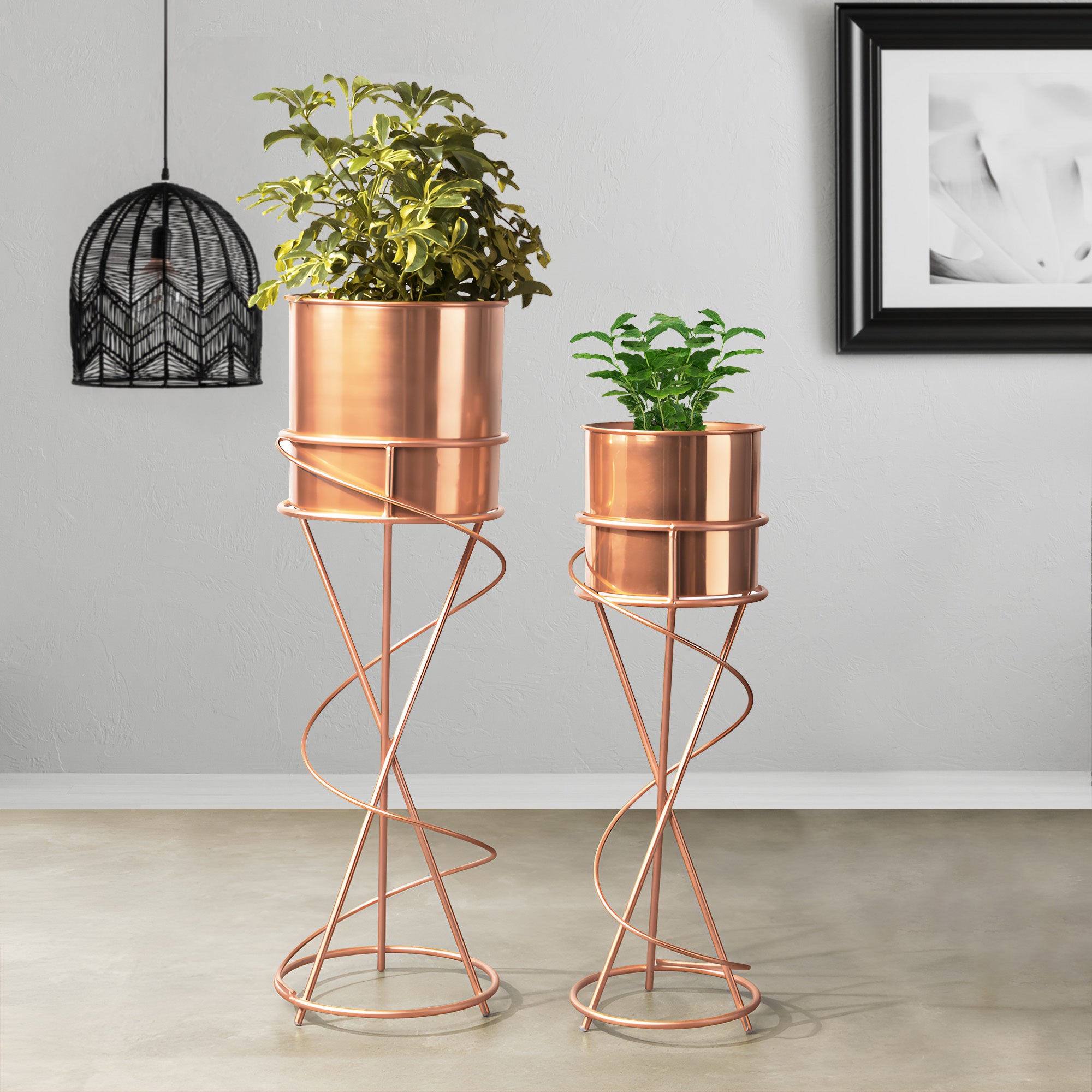 On Trend Abstract Ross Gold Stand & Ross Gold Finish Pot Planters Set of 2