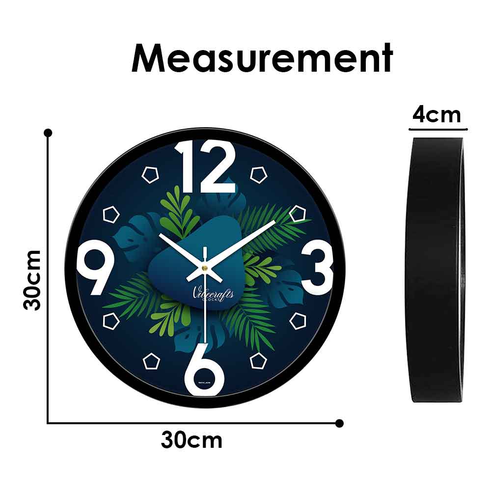 big wall clock