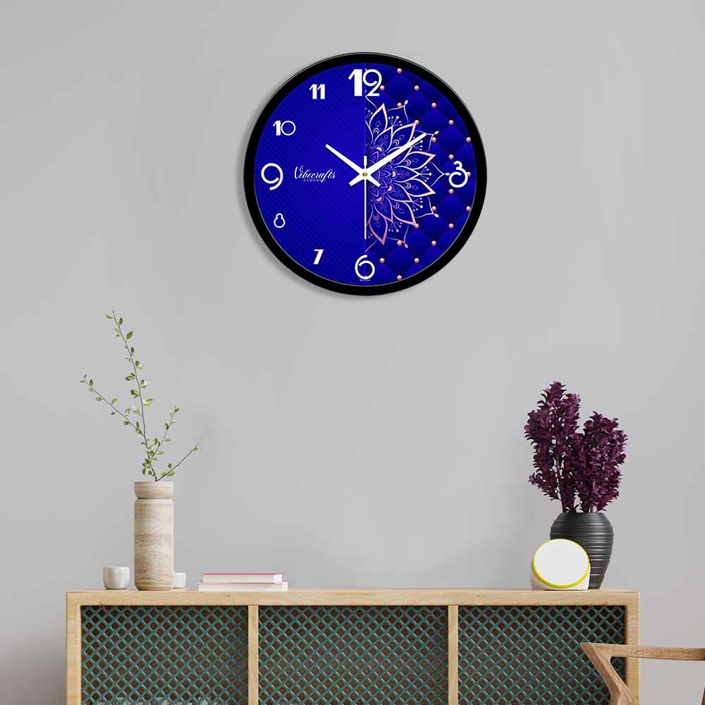 Room wall clock