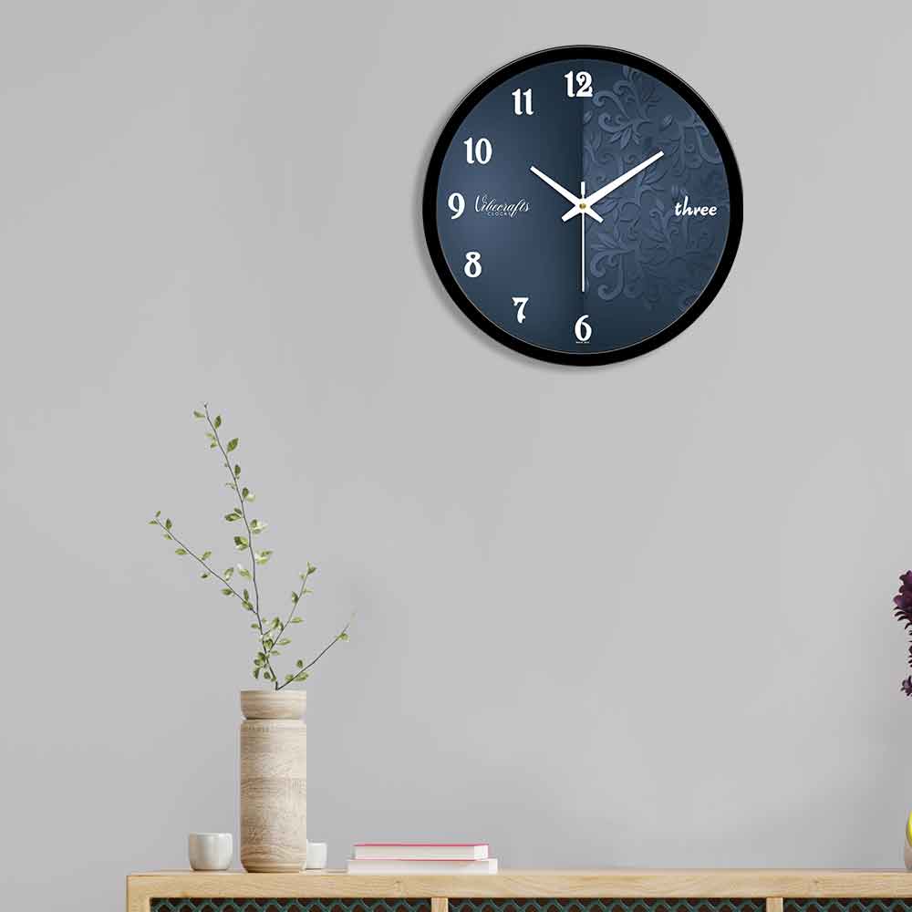 hanging wall clock