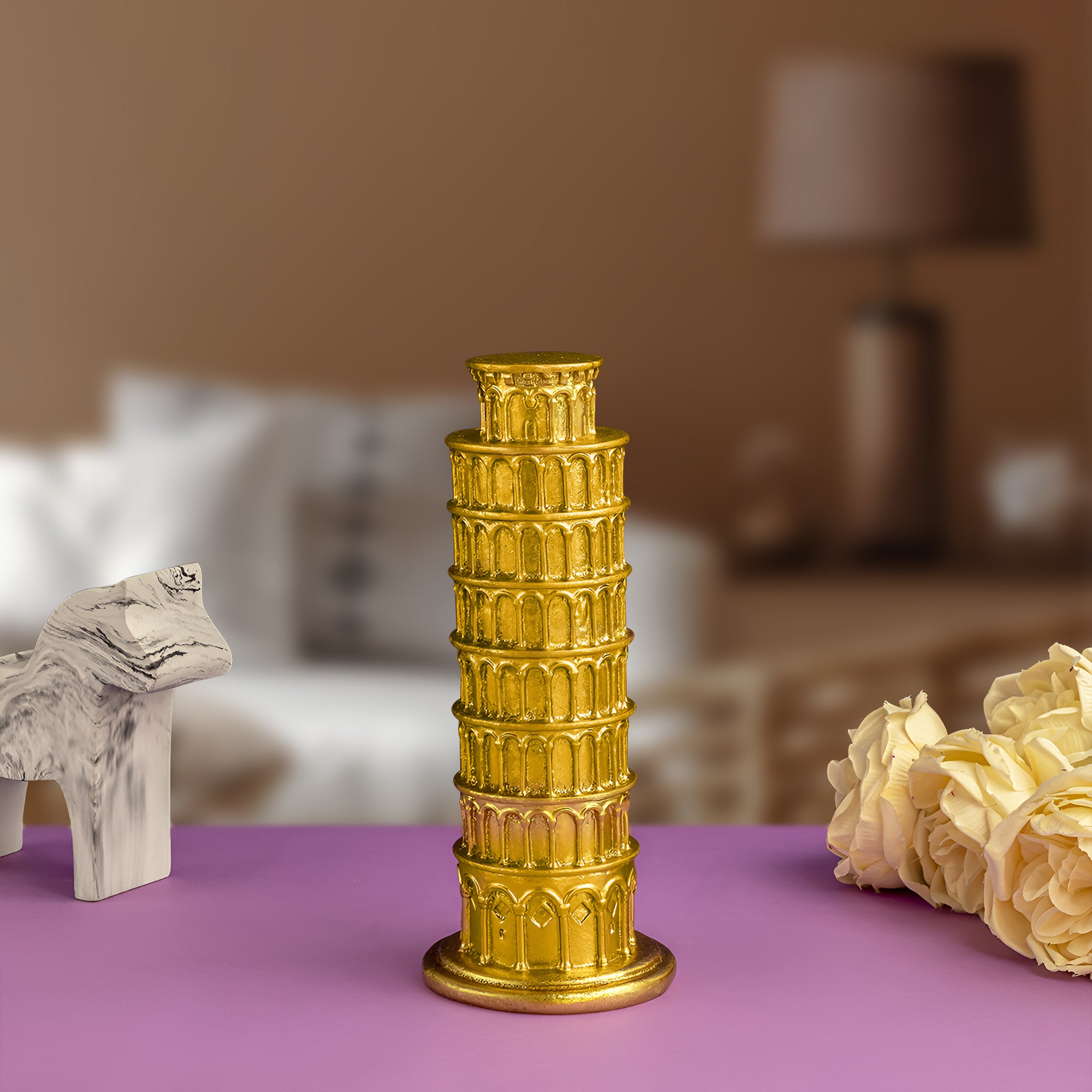 Wanderlust Treasures Showpiece