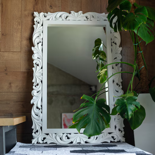 vintage-white-decorative-mirror-antique-style-white-wall-mirror