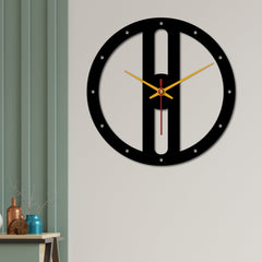 Wooden Look Round Shape Wall Clock