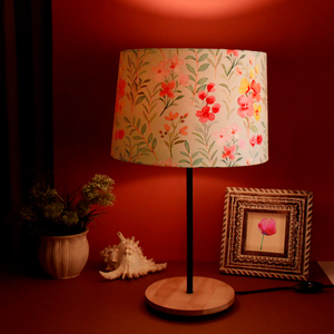 Beautiful Flower Art Drum Shaped Table Lamp with Wood Base