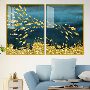 Beautiful Ocean View of Golden Fish Pattern Acrylic Floating Wall Painting Set Of 2