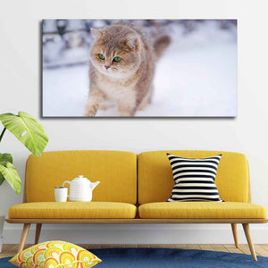 Beautiful Wall Painting of Cat Walking in Snow