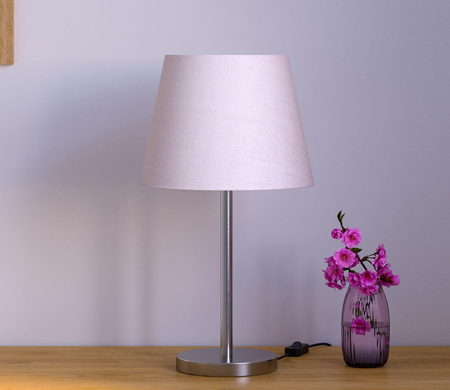 Classy White Color Metal Finish Table Lamp