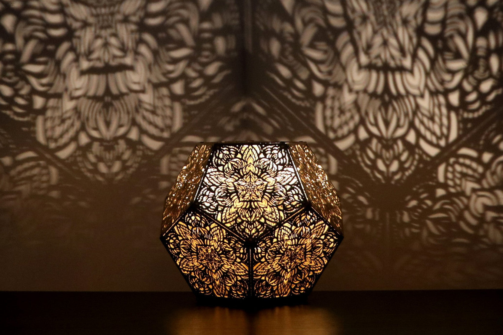Decorative Floral Laser Cut Table Light