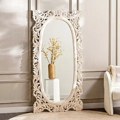 decorative-wall-mirror-classic-luxury-home-decor