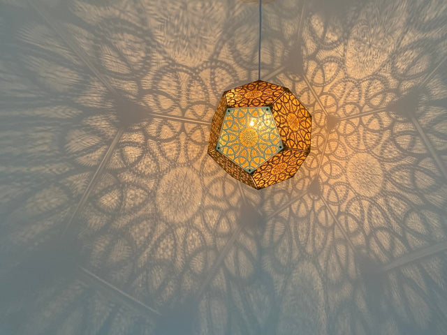 Designer Shadow Casting Pendant Lamp