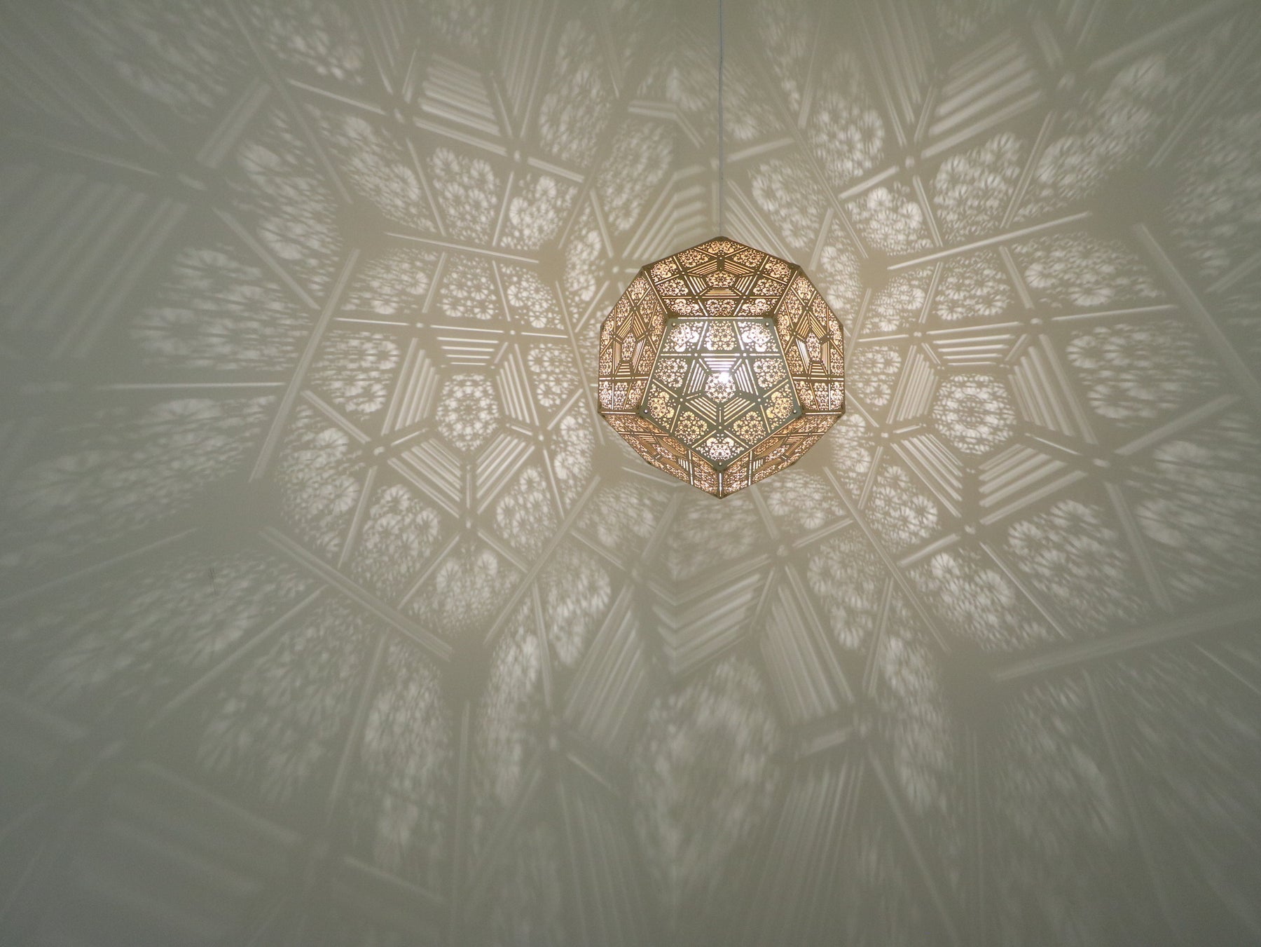 Designer Shadow Effect Hanging Lamp