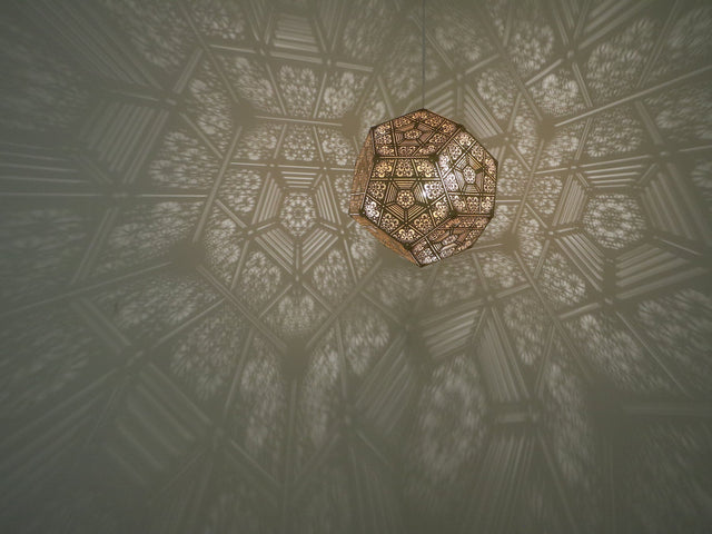 Designer Shadow Effect Hanging Lamp