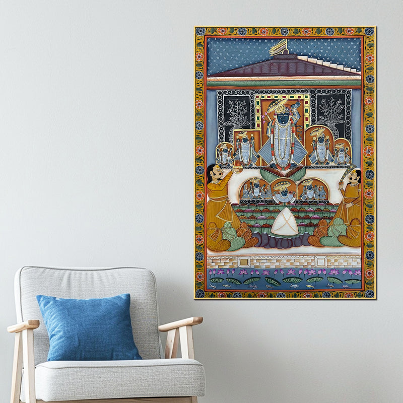 Devotees Offering Prayers to Lord Shrinathji Nathdwara Pichwai Canvas Wall Painting
