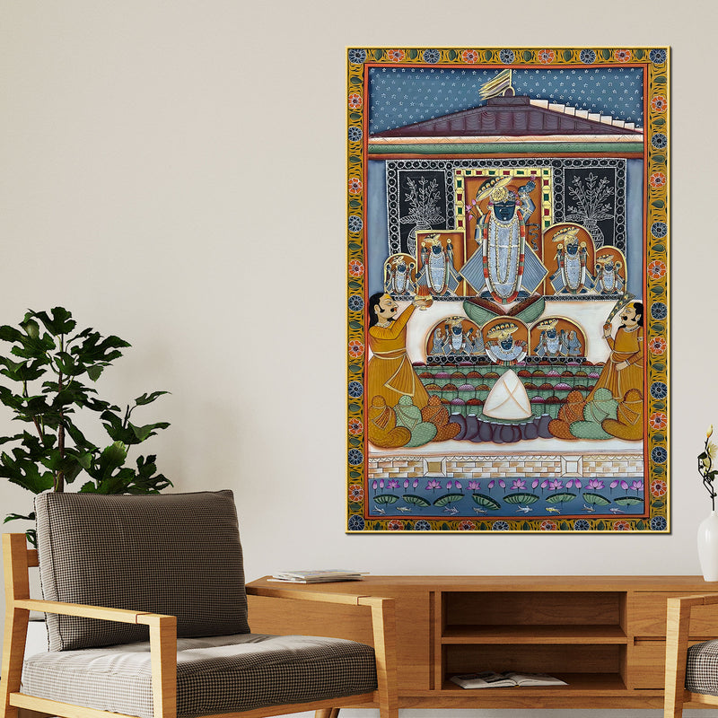 Devotees Offering Prayers to Lord Shrinathji Nathdwara Pichwai Canvas Wall Painting