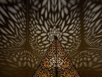 Elegant Golden Table Lamp