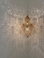 Elegant Shadow Design Ceiling Lamp