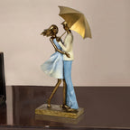 Embrace Couple Under Umbrella Statue for Table Decoration Showpiece