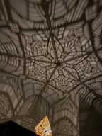 Golden Pointed Decorative Table Light