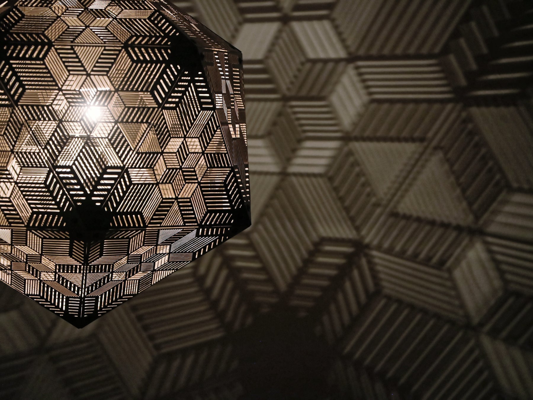 Laser-Cut Hanging Shadow Lamp