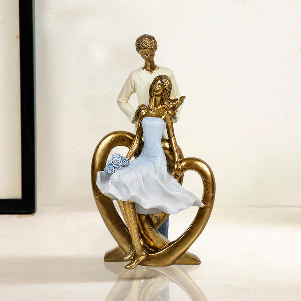 Love In The Air Couple Decorative Showpieces