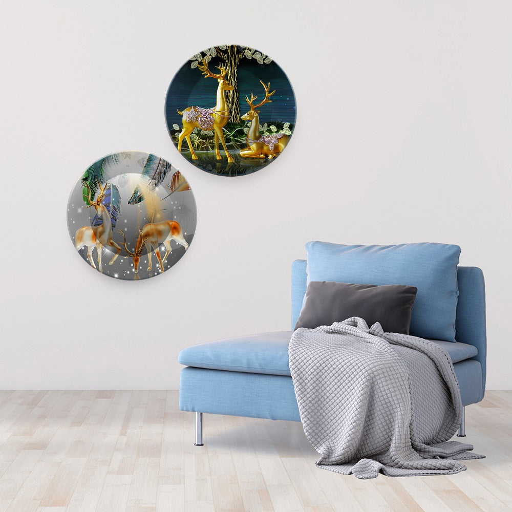 Modern Decorative Art of Golden Deer Wall Hanging Plates of Two Pieces