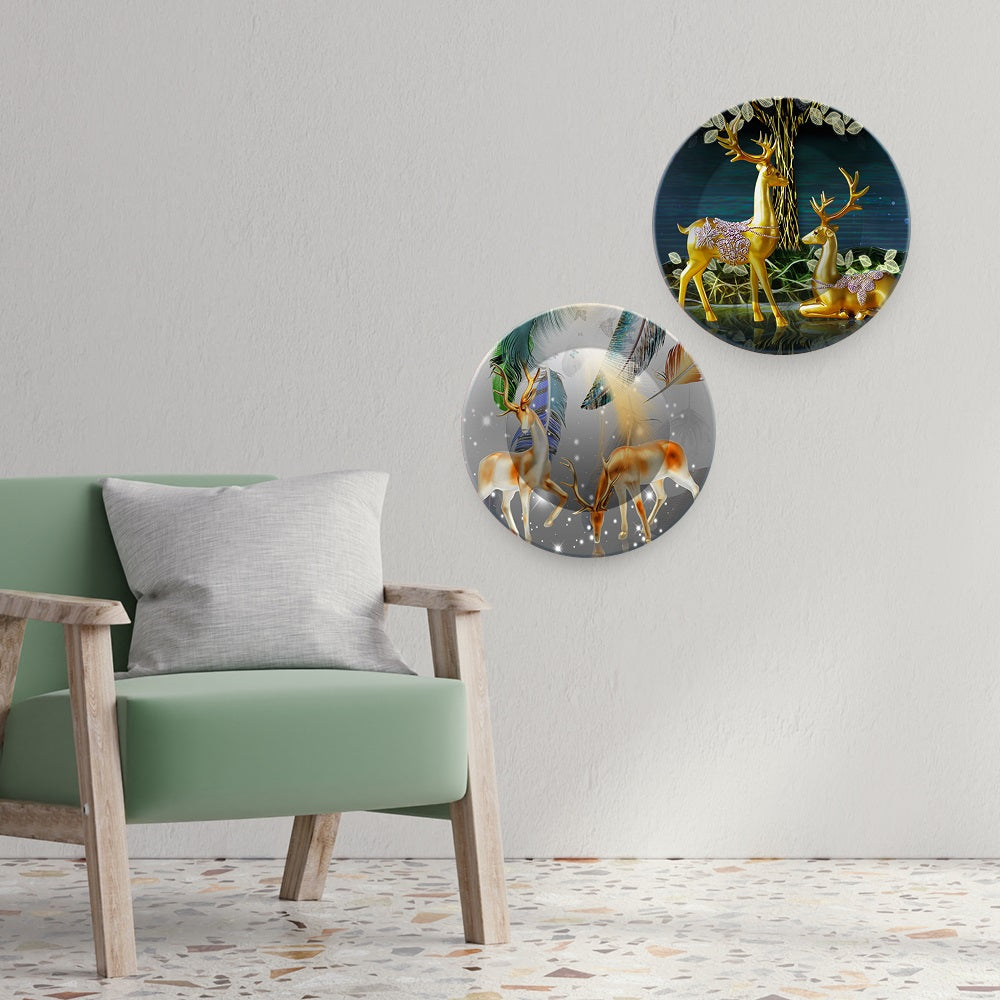 Modern Decorative Art of Golden Deer Wall Hanging Plates of Two Pieces