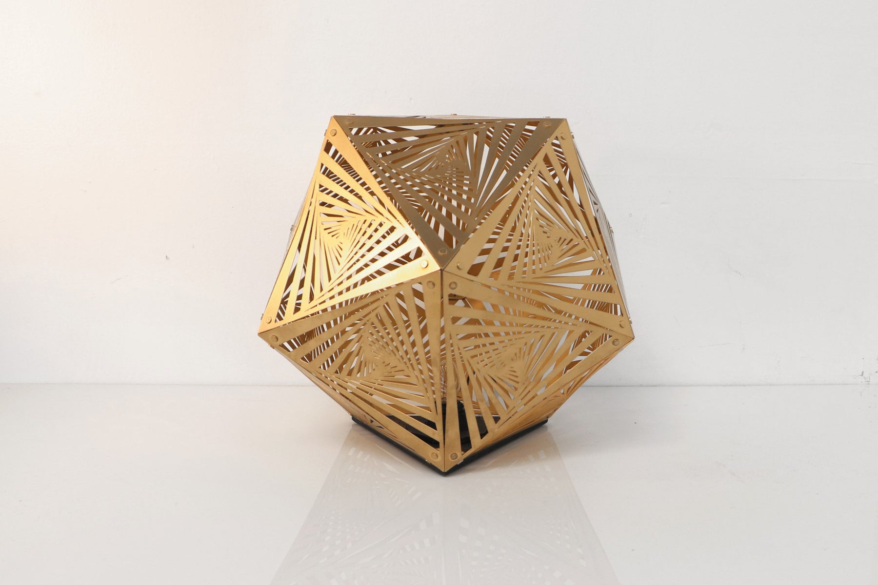 Modern Design Table Lamp