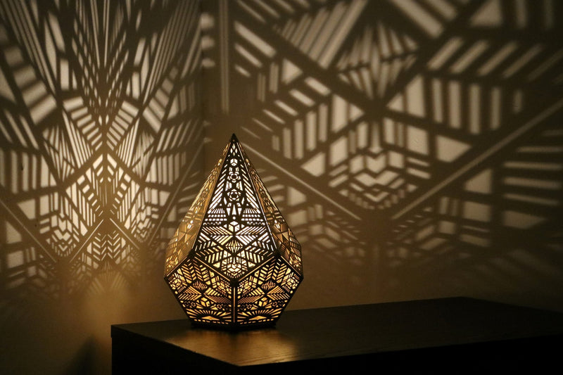 Modern Shadow Pattern Table Light