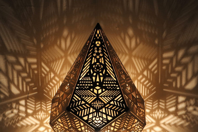 Modern Shadow Pattern Table Light