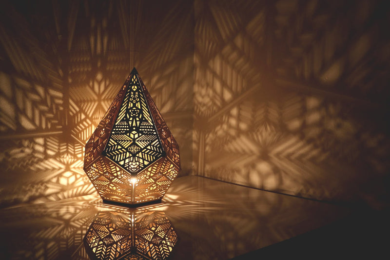 Modern Shadow Pattern Table Light