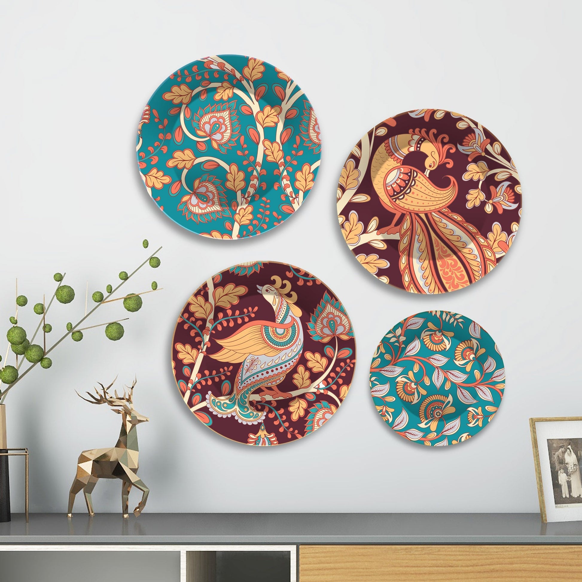 Paisley Artistic Pattern Premium Wall Plates Painting Set of Four