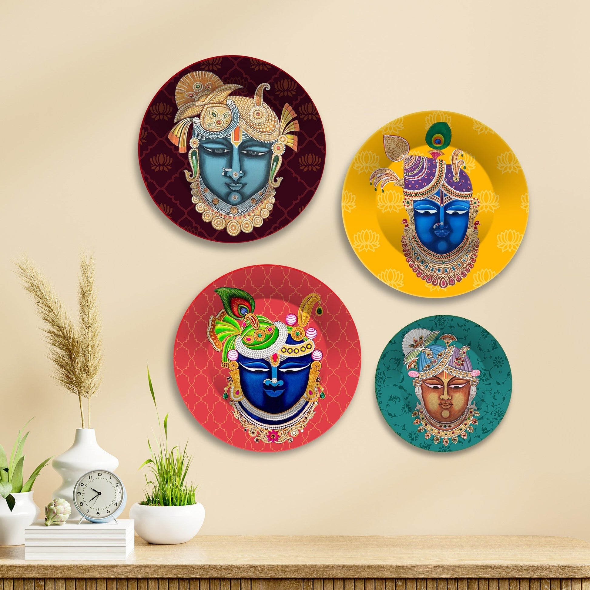 Pichwai Art Shrinath ji Wall Plates Painting Set of Four