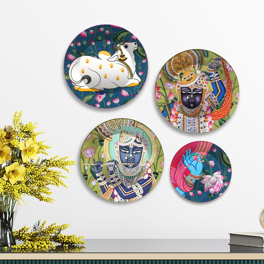 Shrinath ji Pichwai Art Wall Plates Painting Set of Four