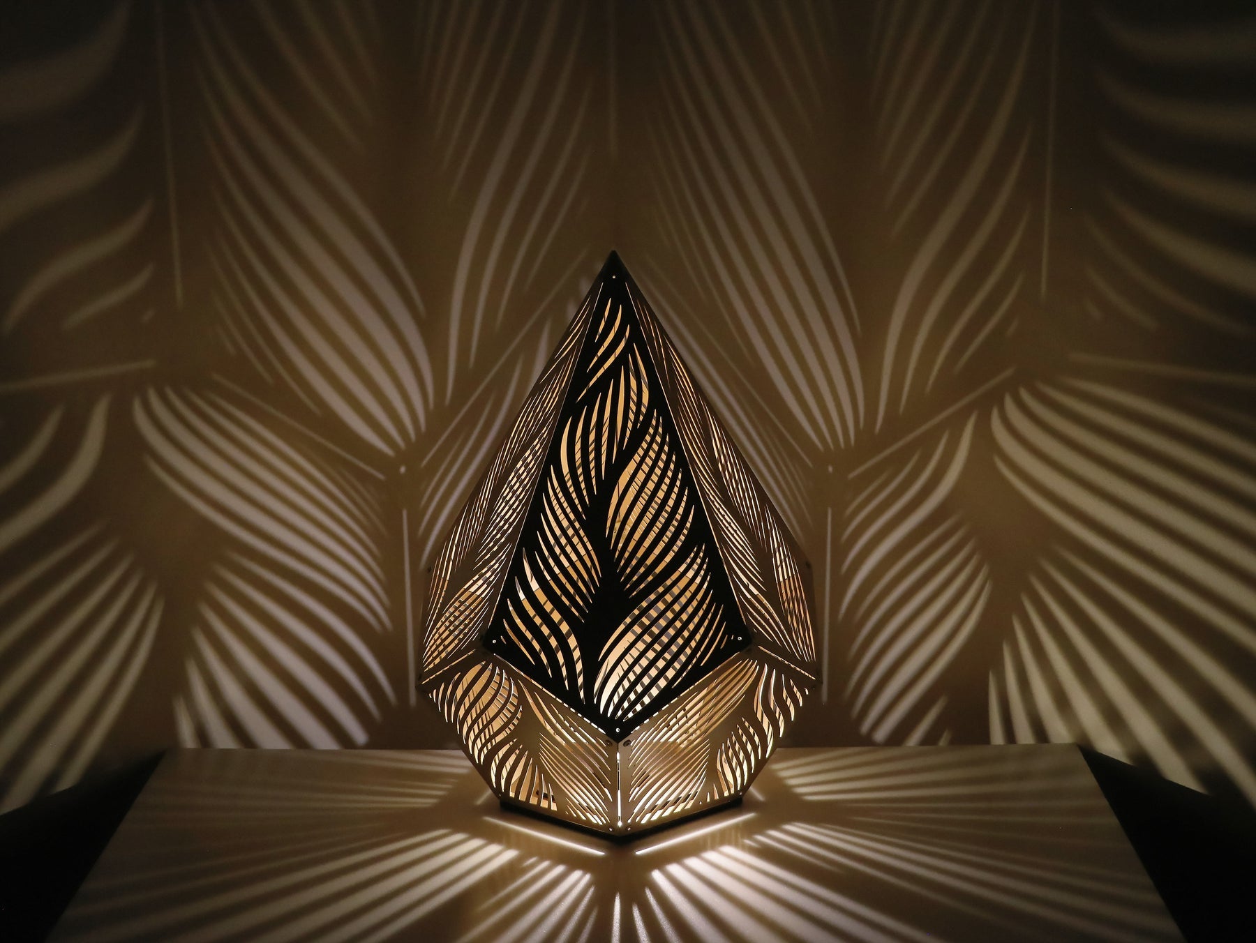 Stylish Shadow Casting Lamp