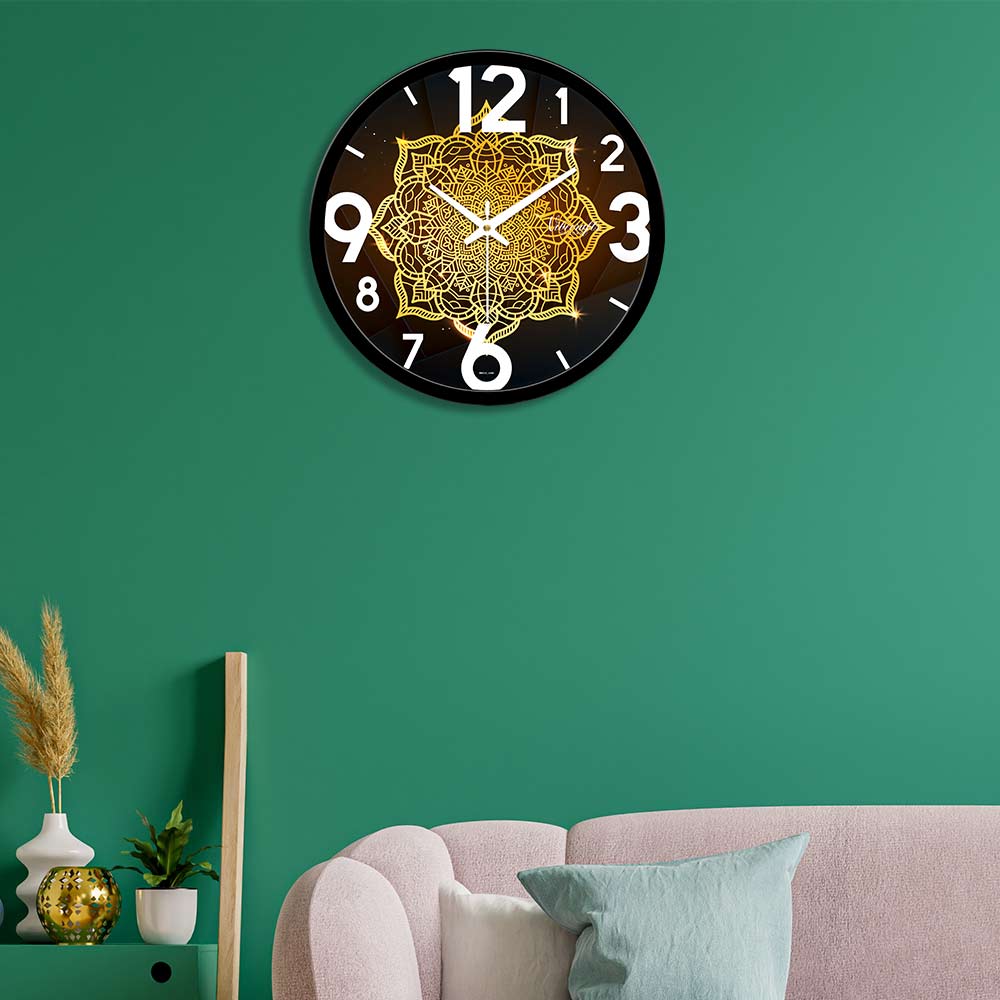 hanging wall clock