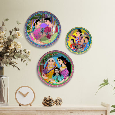 Voices of Tradition Folk Style Premium Wall Plates Painting Set of 3