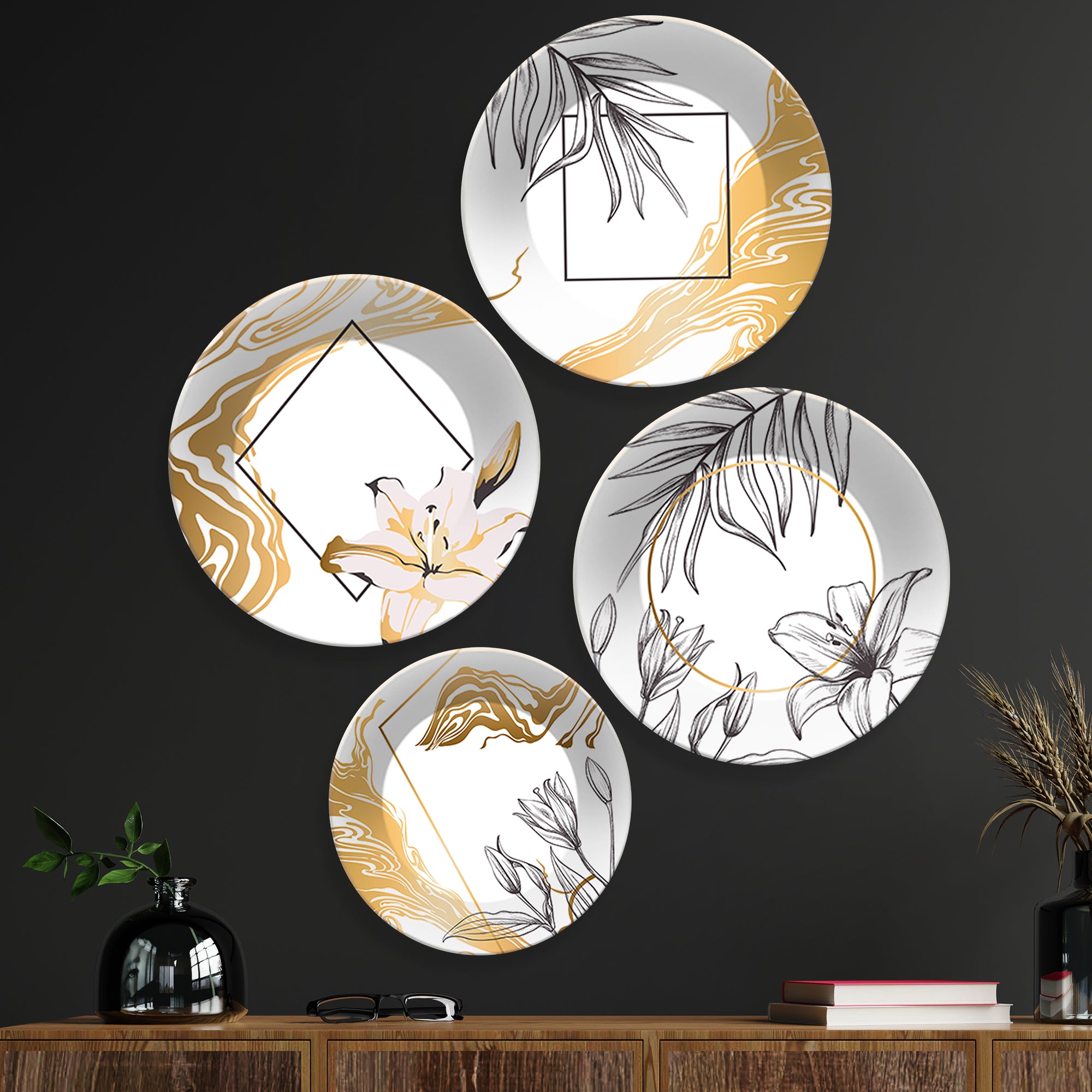Line Art Flower Ceramic Wall Plates Painting Set of Four