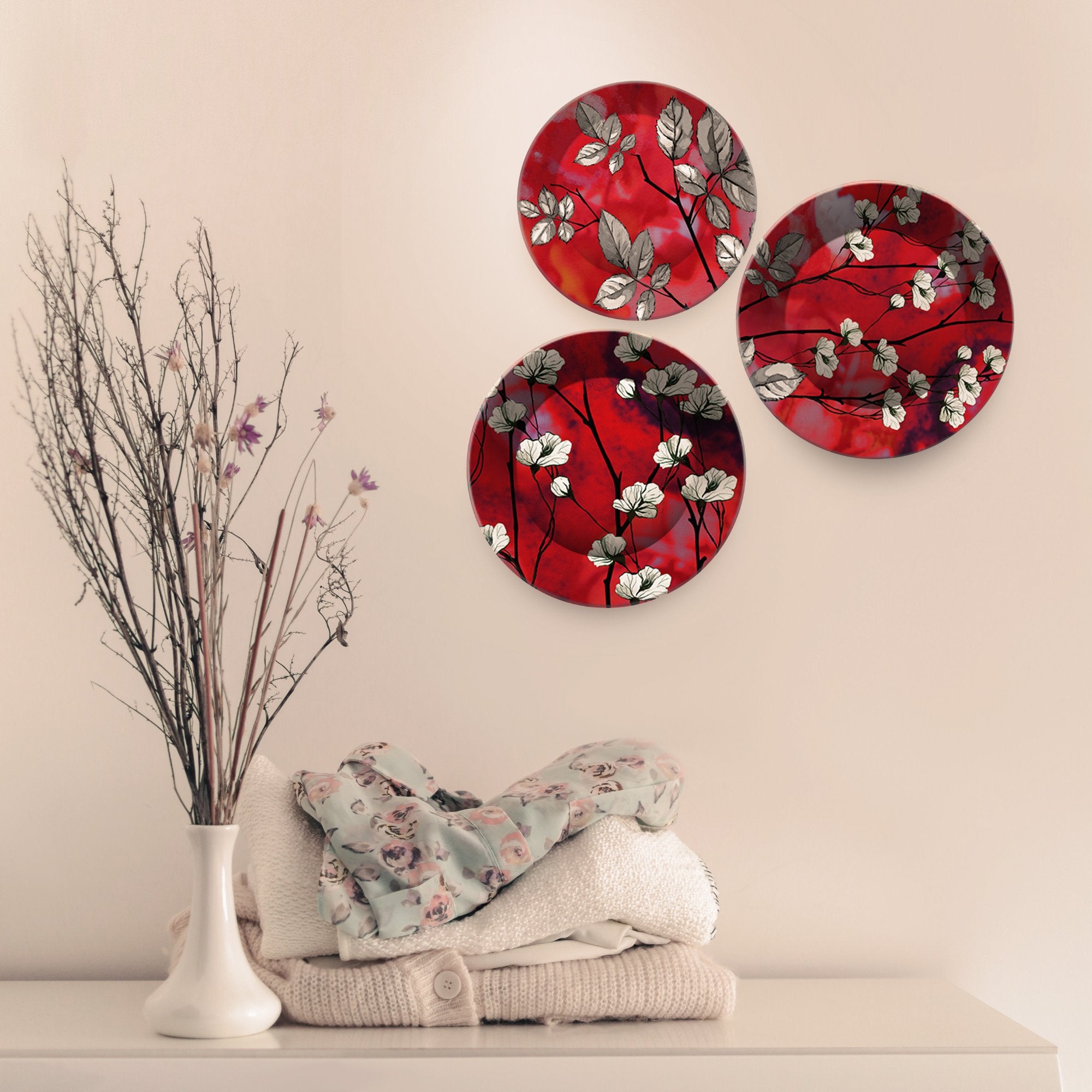 Wall Plates Painting of Beautiful Floral Art Ceramic 3 Pieces